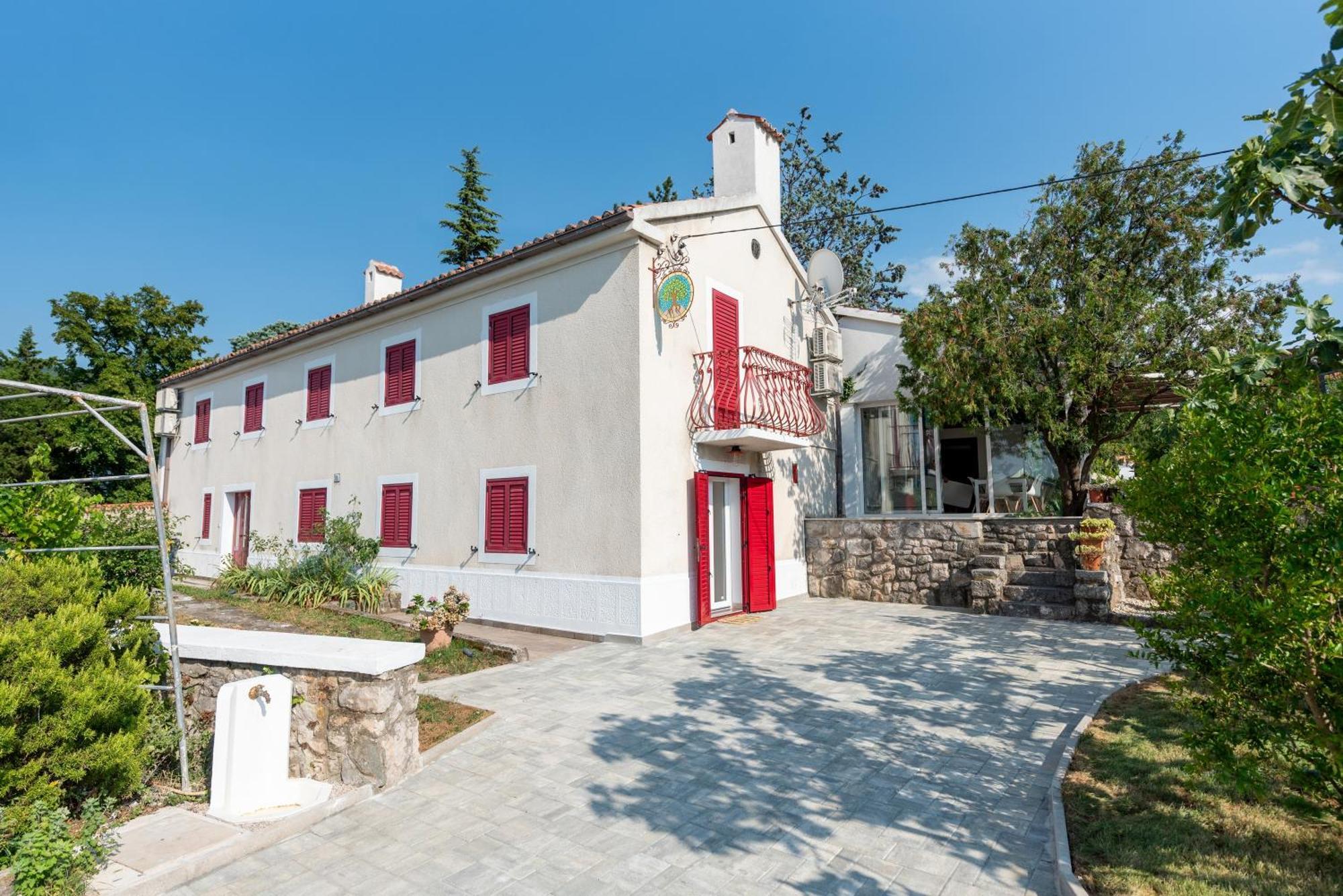 Garden Villa Hreljin 外观 照片